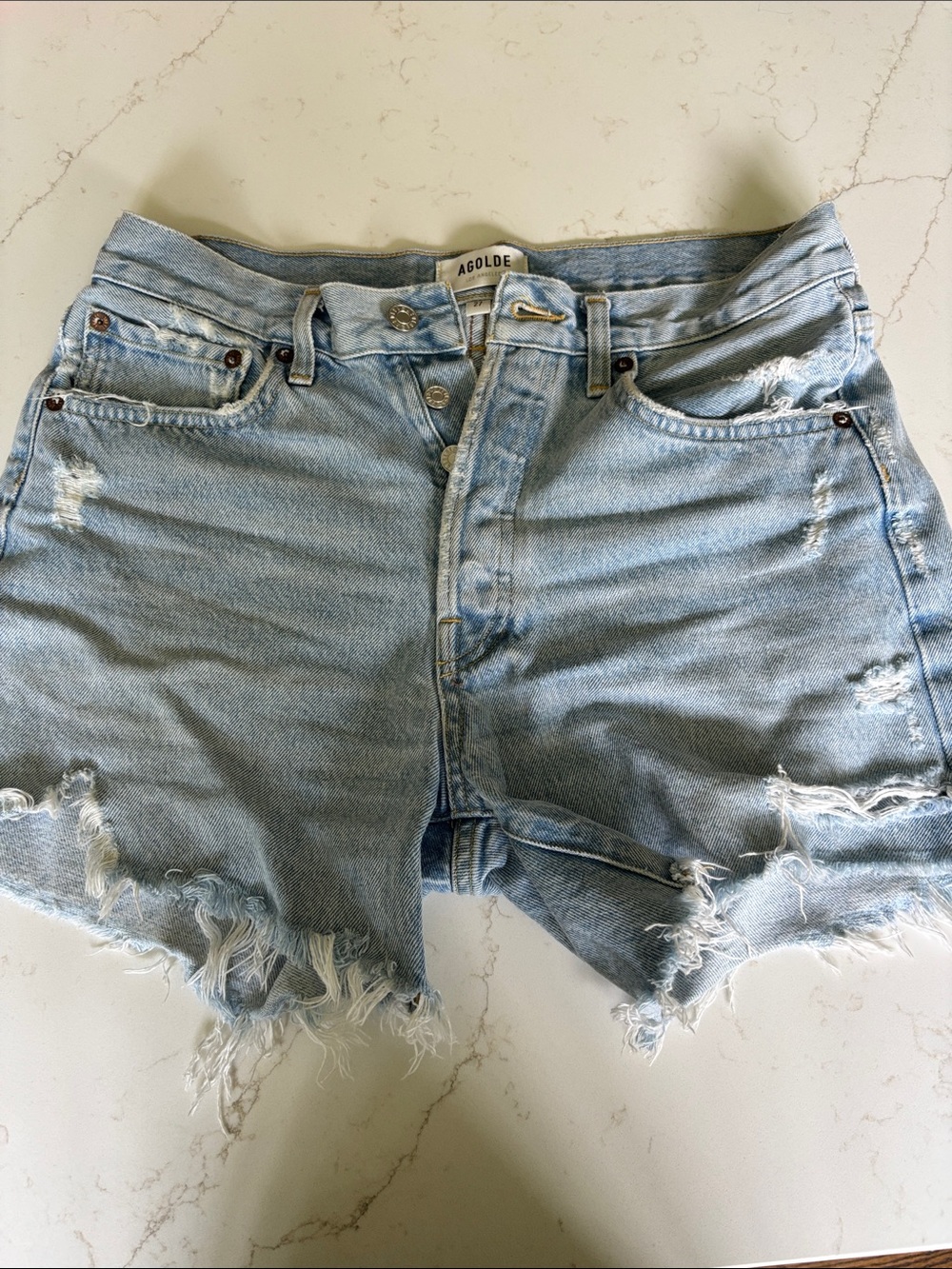 High waisted Agolde Parker Jean shorts. Size 27
